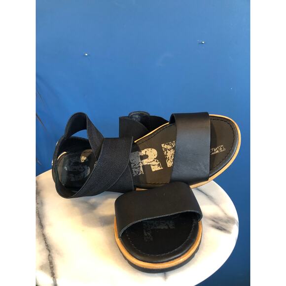 SOREL!!! Ella III Ankle Strap Black - Size 7 - Picture 3 of 7